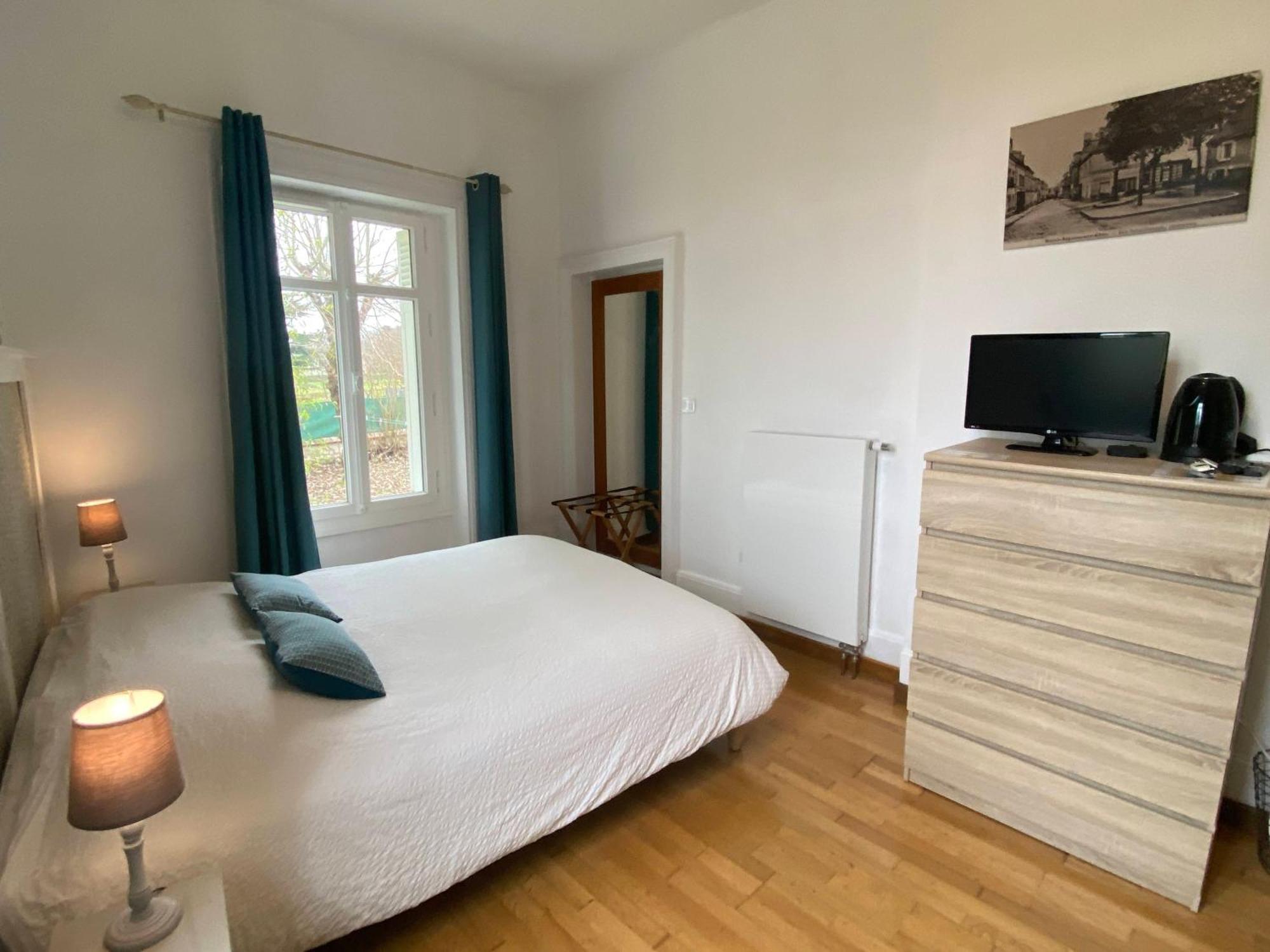 Les Mariniers Chambres D'Hotes -Guest House - Bain Nordique En Option Mareuil-sur-Cher 외부 사진