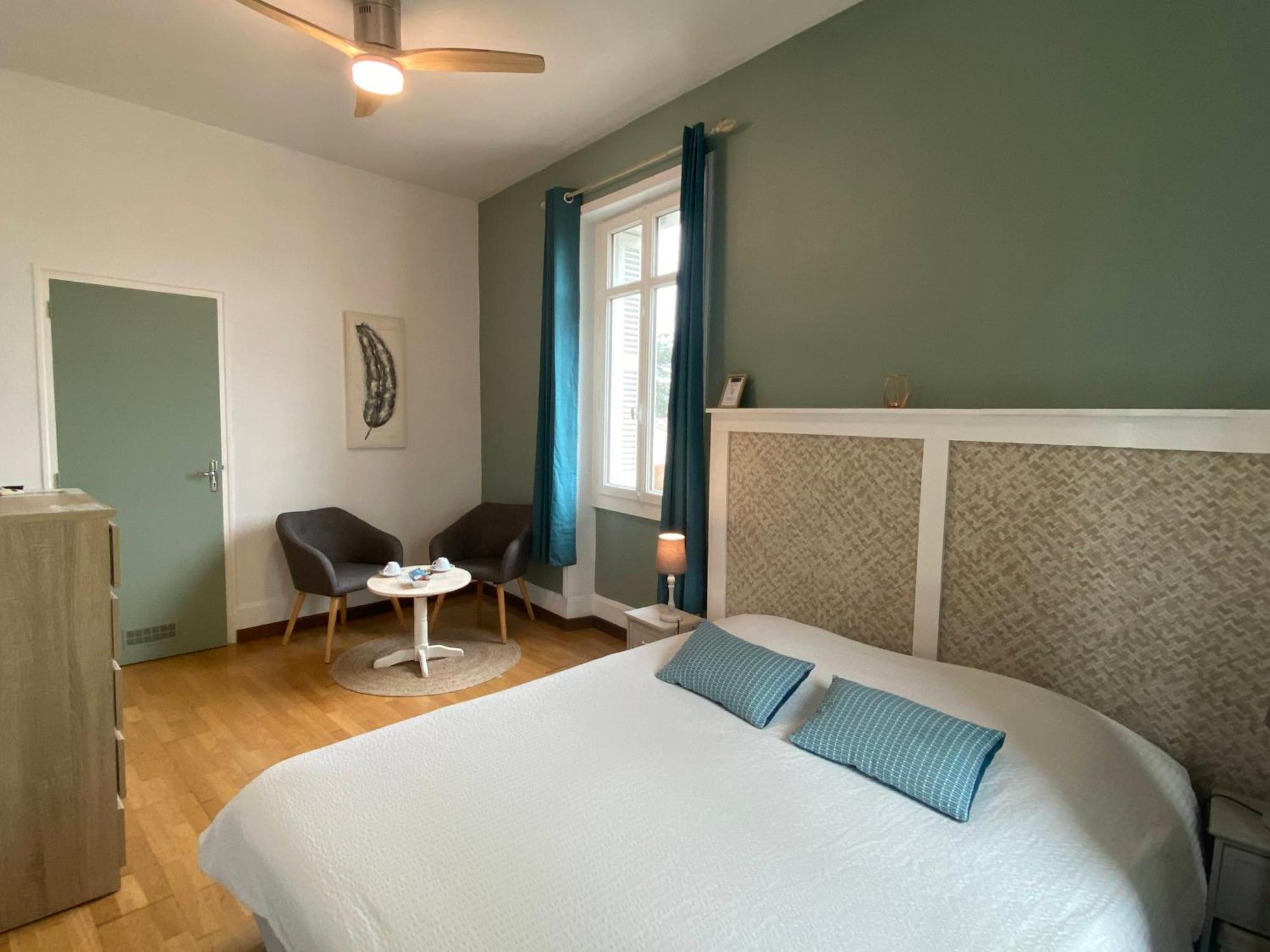 Les Mariniers Chambres D'Hotes -Guest House - Bain Nordique En Option Mareuil-sur-Cher 외부 사진